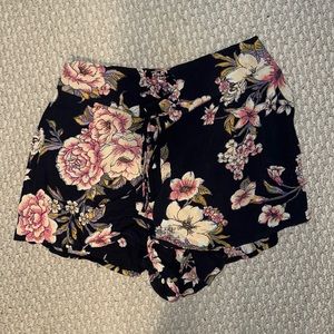 Billabong floral shorts